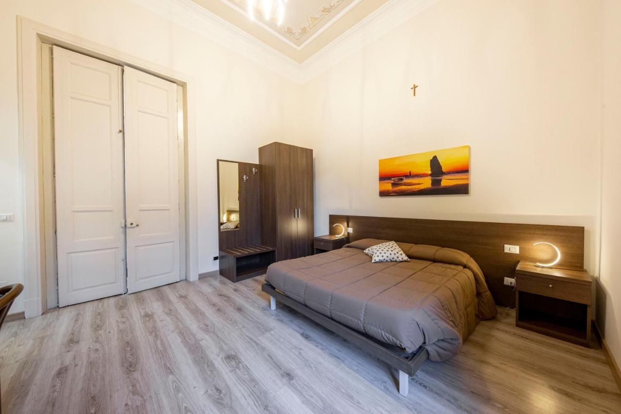 B&B Ambitious Catania Ngoại thất bức ảnh